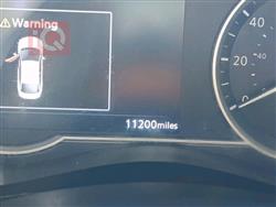 نيسان فيرسا